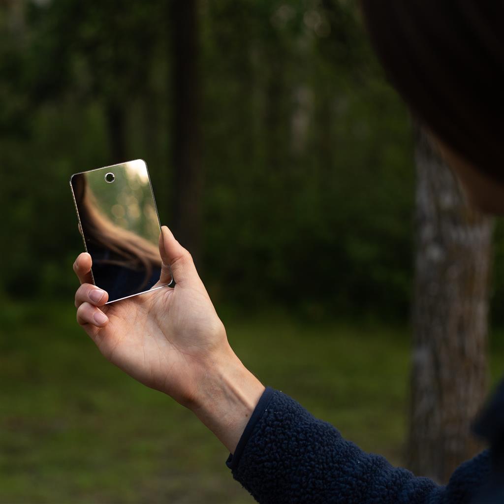 Featherweight Mirror